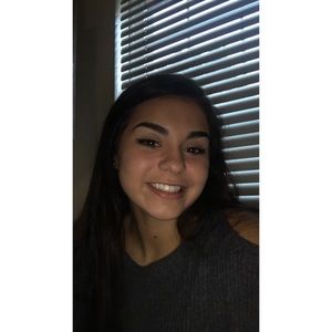 Meet your Posher, Brooke