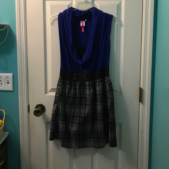 A beautiful plaid blue dress.