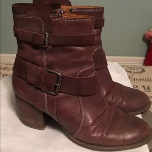 Naya ankle boots used