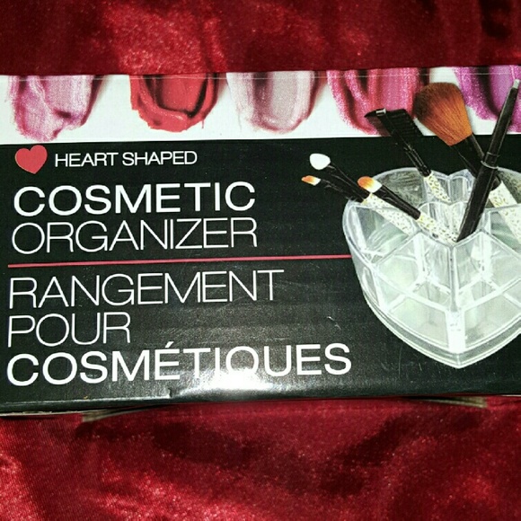 *****SOLD**** heart shaped Organizer - Picture 3 of 4
