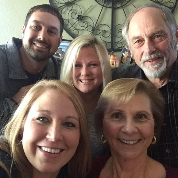 Meet your Posher, Rachel - Picture 1 of 1