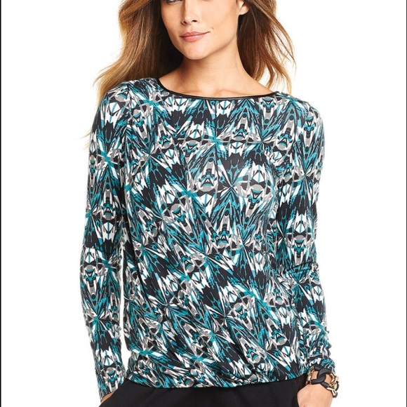 tart collections Chanya Abstract Print Top
