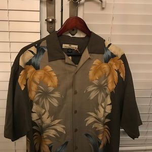 Tommy bahama never worn ss button down