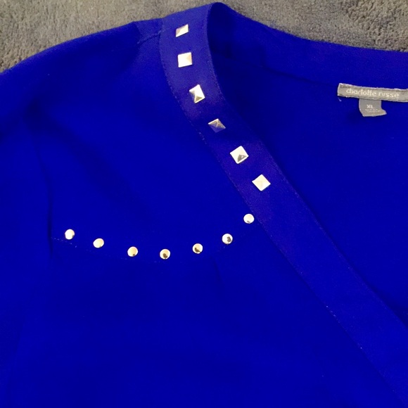 Blouse - Picture 2 of 4