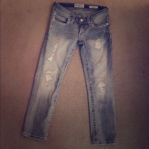 Daytrip Leo jean capri from Buckle, size 27