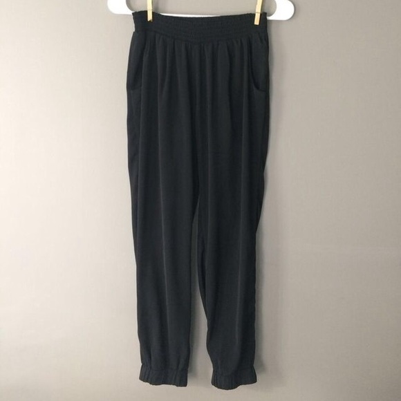 American Eagle black jogger pants