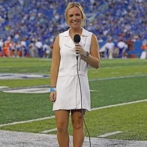 Meet your Posher, Leah