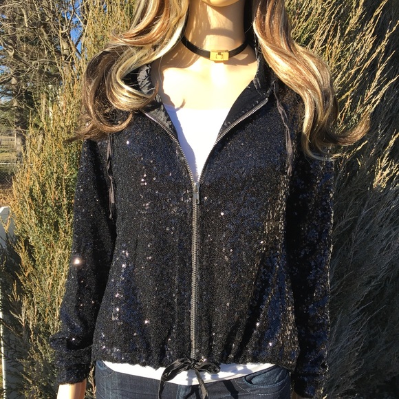 SEQUIN AND SATIN LINED - Picture 2 of 8