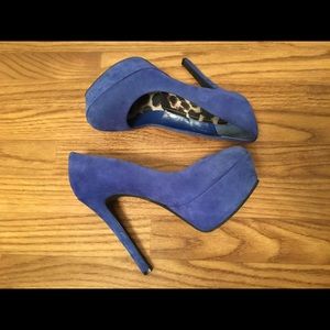 Jessica Simpson Blue Stilletto Pumps
