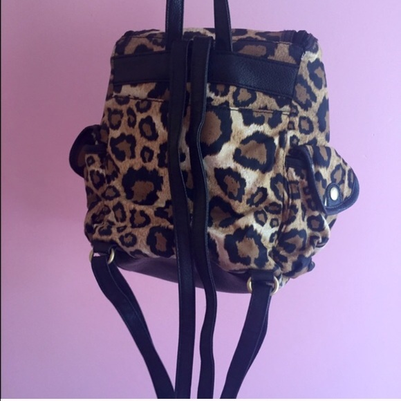 Cheetah Backpack - image 2