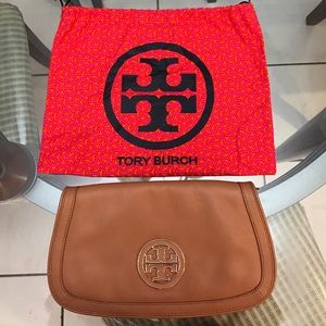 Tan Tory Burch Amanda Clutch