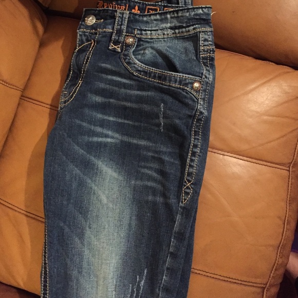 Size 36 men's Rock Revival Alec jeans