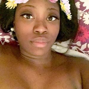 Meet your Posher, Kendra