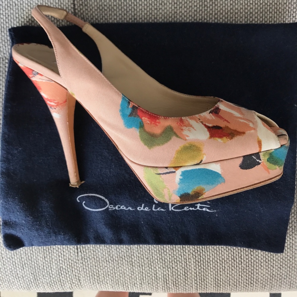 Oscar DeLaRenta pink floral platform slingbacks