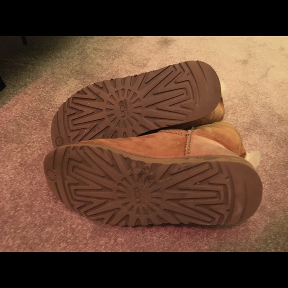 Short uggs - Picture 4 of 4