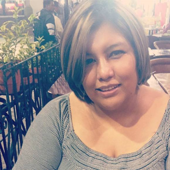 Meet your Posher, Elizabeth - Picture 1 of 1