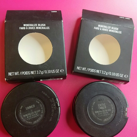 no longer have! 2 limited edition Mac Blushes - Picture 2 of 2