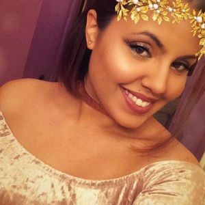 Meet your Posher, Elioselle