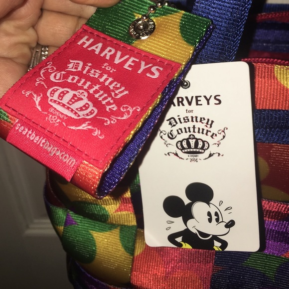 🙌SOLD🙌arvey Seatbelt LG. satchel MICKEY POP ART - Picture 2 of 4
