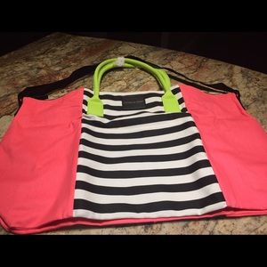 Victoria's Secret Overnight Duffle / Duffel Bag