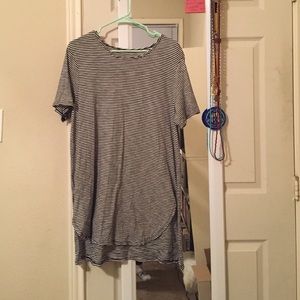 Old Navy black & white striped tunic