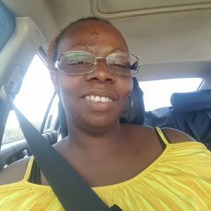 Meet your Posher, Sharlene