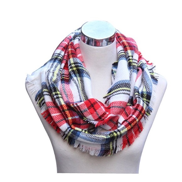 ❤️Red & White plaid infinity scarf