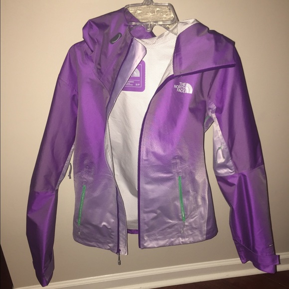 Barely/gently used Northface rain jacket