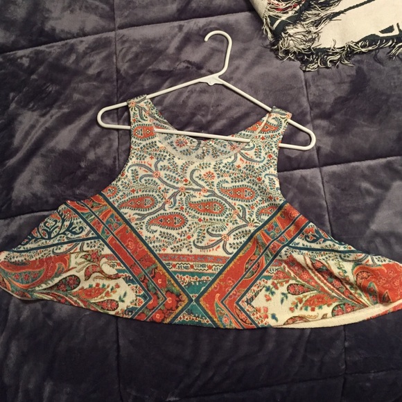 Patterned crop top - Picture 4 of 4