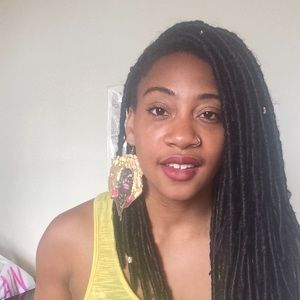 Meet your Posher, Marline