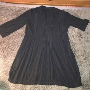 Black pleated neckline Tunic with 3/4 Sleeve