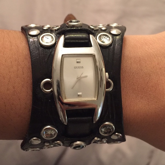 Guess leather bracelet watch