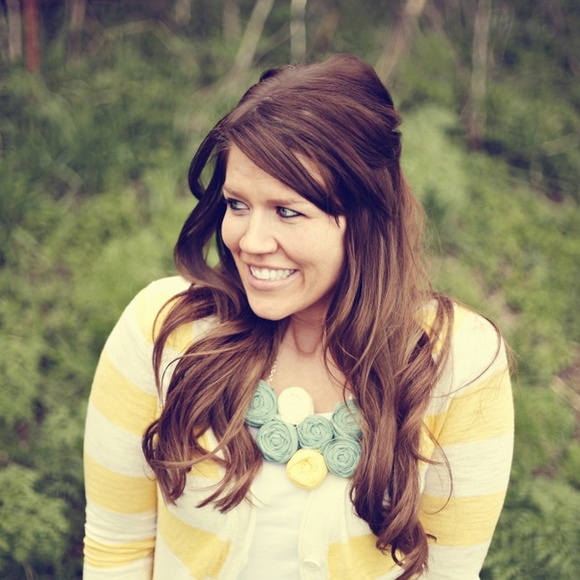 Meet your Posher, Marielle - Picture 1 of 1