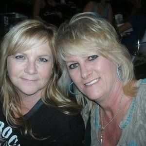 Meet your Posher, Violet