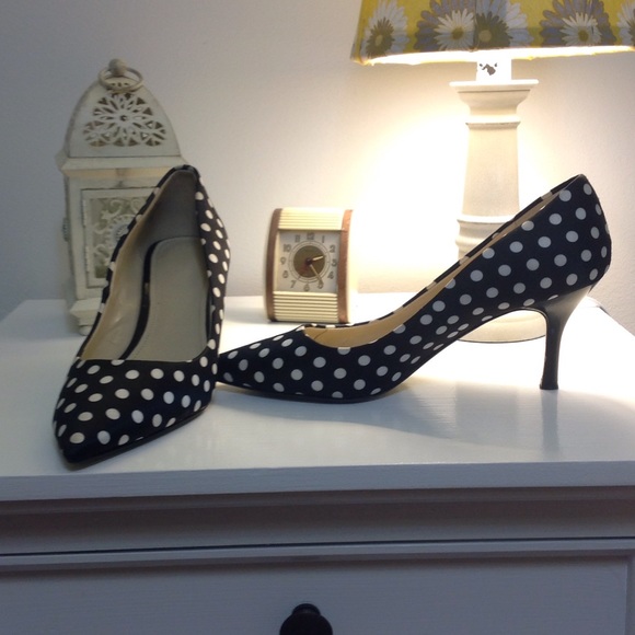 Polka dot heels 👠