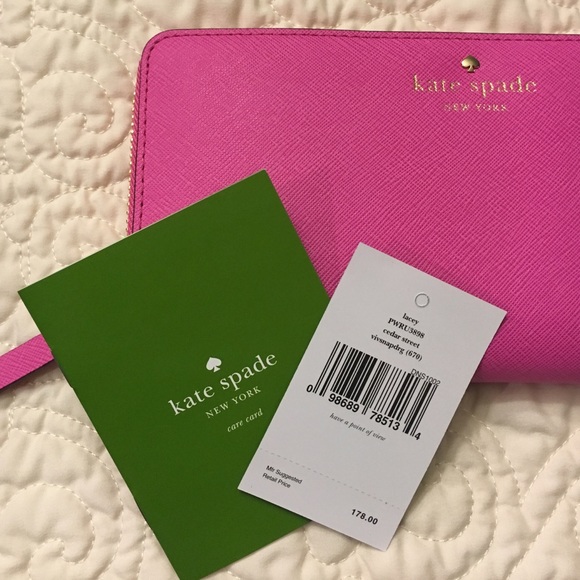 PRICE DROP Kate Spade Cedar Street Lacey Wallet - Picture 4 of 4