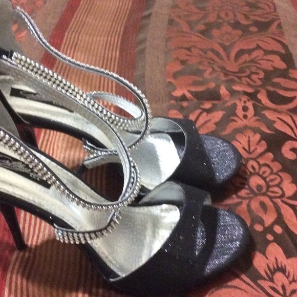 CATHY DIA 👠 - Picture 2 of 4