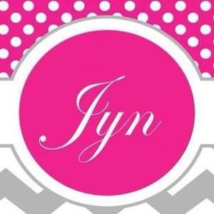 Meet your Posher, Jynifer