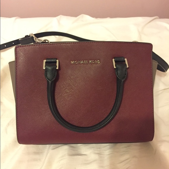 Michael Kors purse