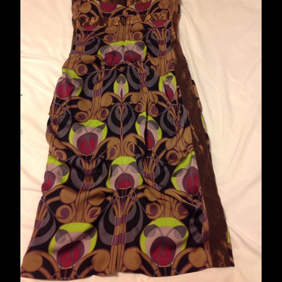 Patterned Dress - Picture 2 of 2
