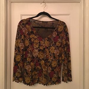 VINTAGE Flowing 90s Vneck Top with Floral Design