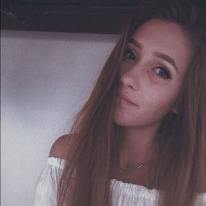 Meet your Posher, Kaleigh