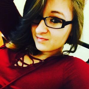 Meet your Posher, Eve