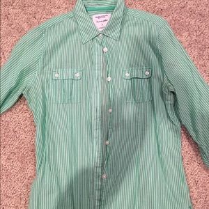 American eagle button up