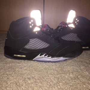 AIR JORDAN 5 RETRO OG 'METALLIC SILVER'
