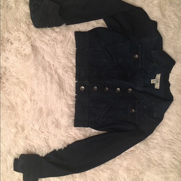 Jean Jacket - Picture 2 of 2