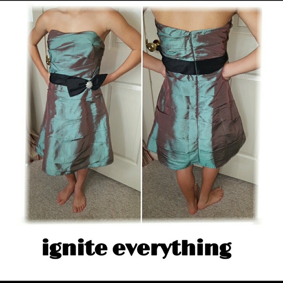 🛍FLASH🛍Iridescent Strapless Short Dress - Picture 1 of 4