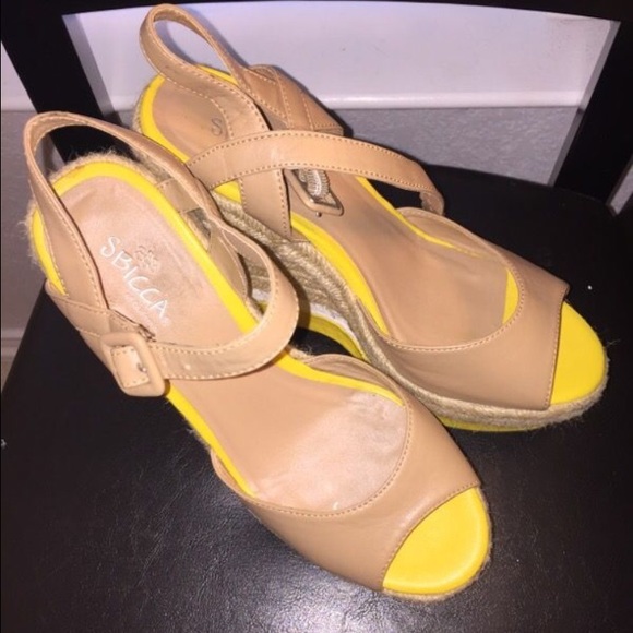Summer Wedges - Picture 3 of 4