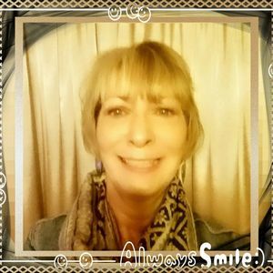 Meet your Posher, Debbie