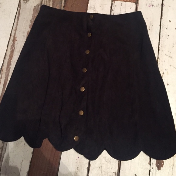 Medium Pleated Skirt